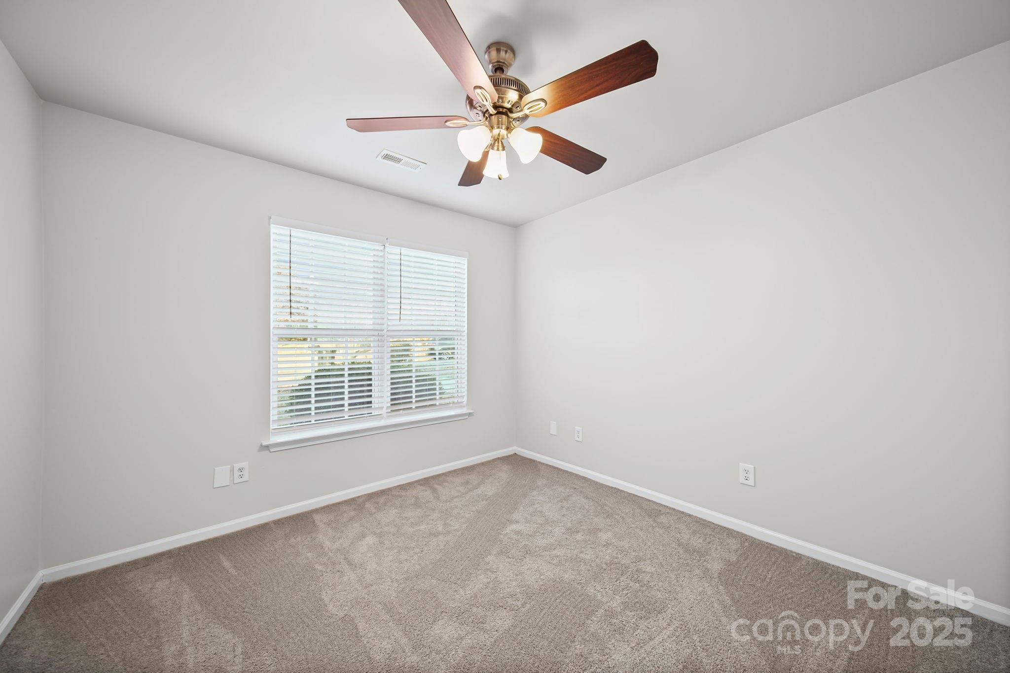 554 Havenbrook Way NW