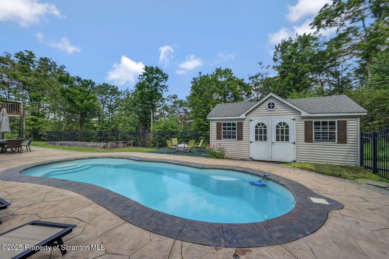 172 Constitution Drive