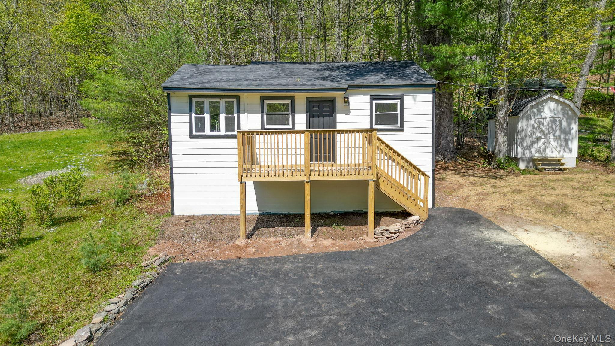25 Overlook Road