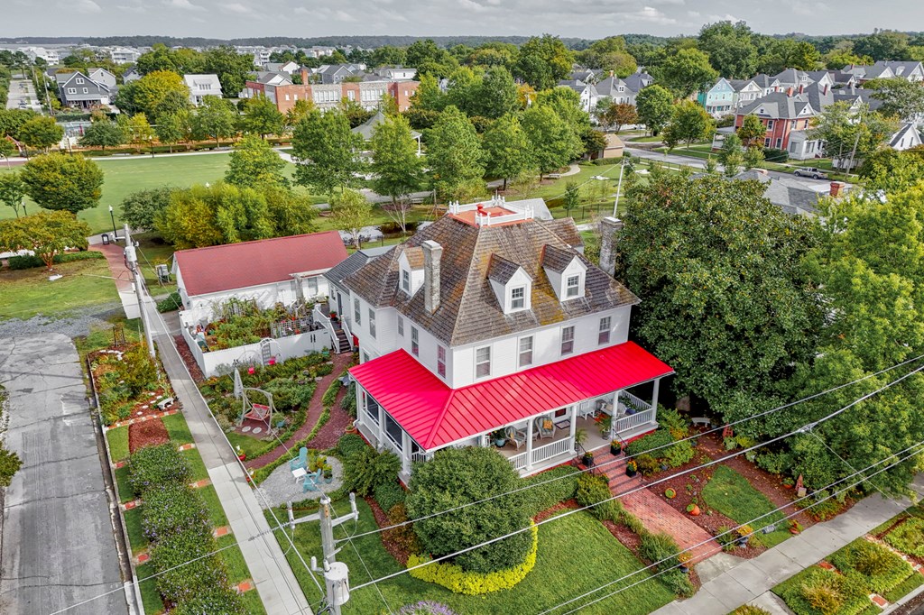 403 Tazewell Ave 384*