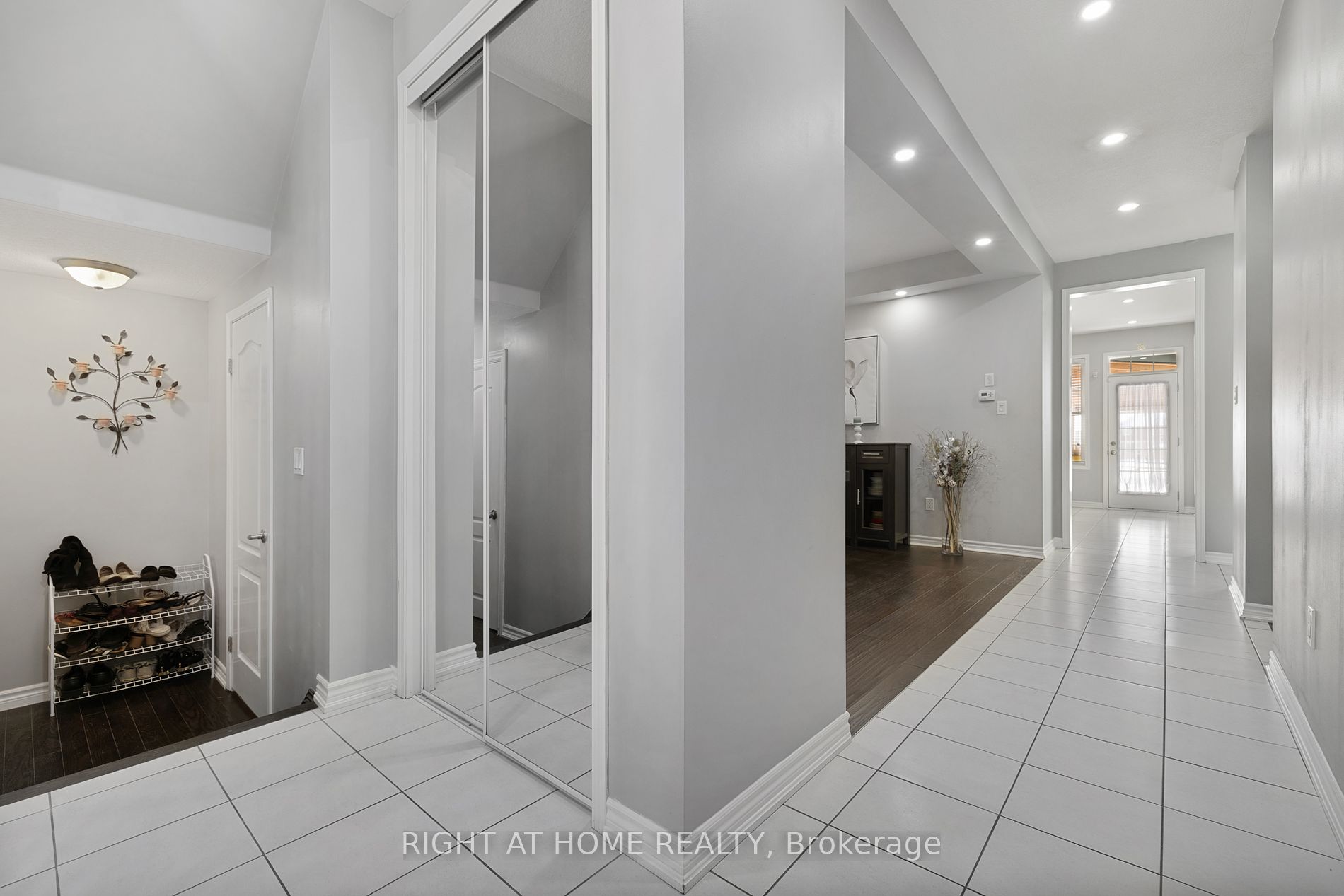 277 Seabrook Dr