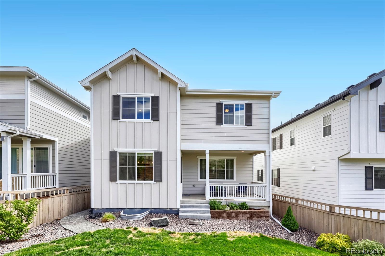 1033 Oleander Street