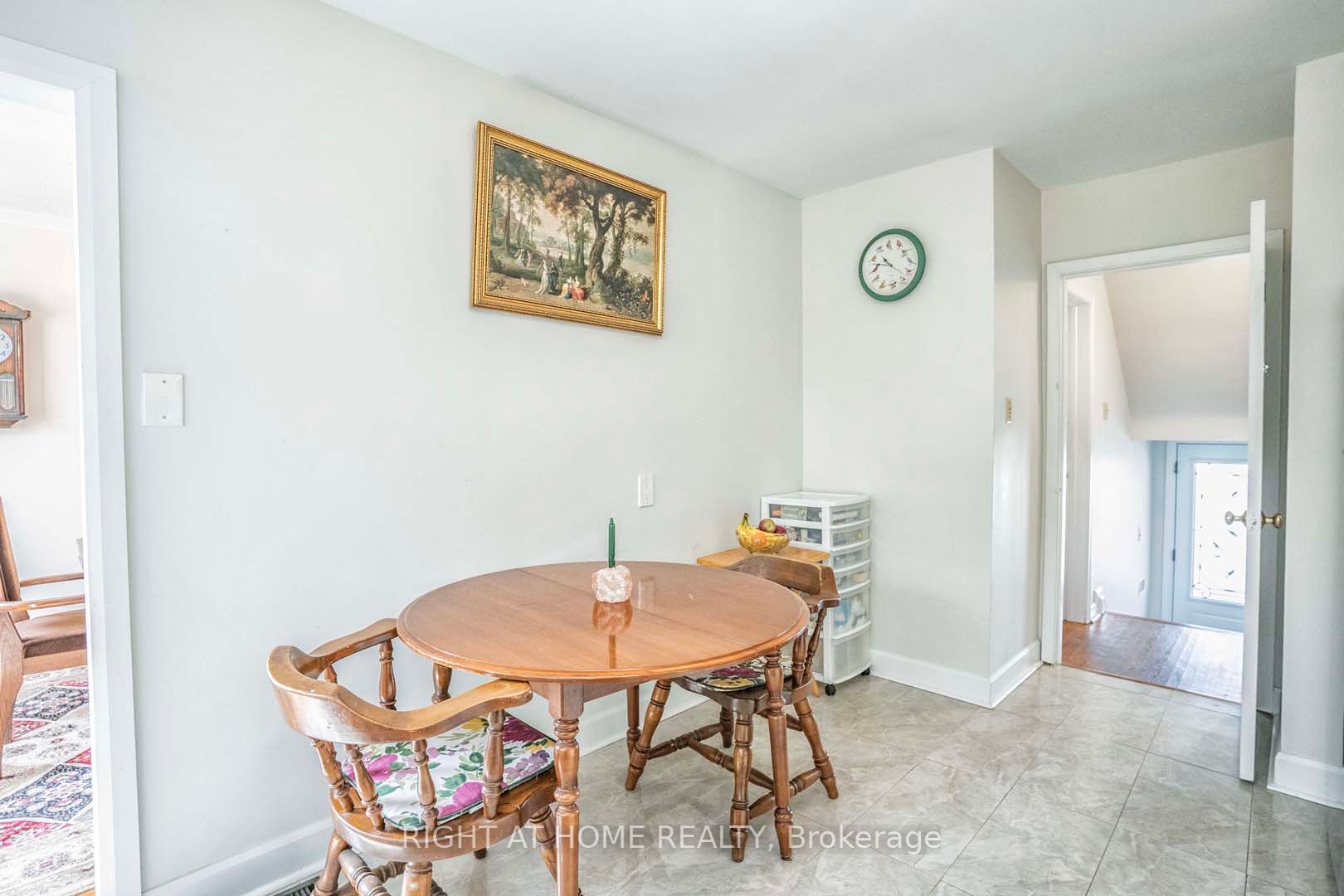 1149 Birchmount Rd