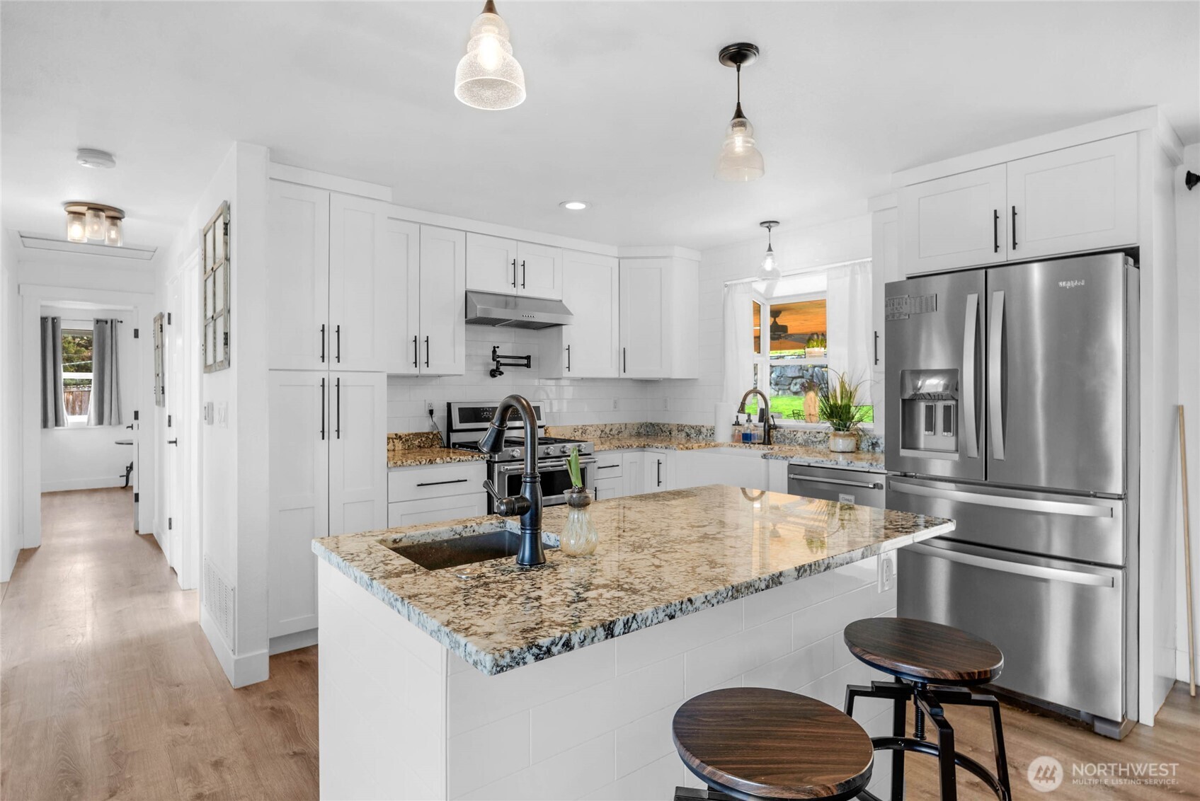 1302 Valley View Drive