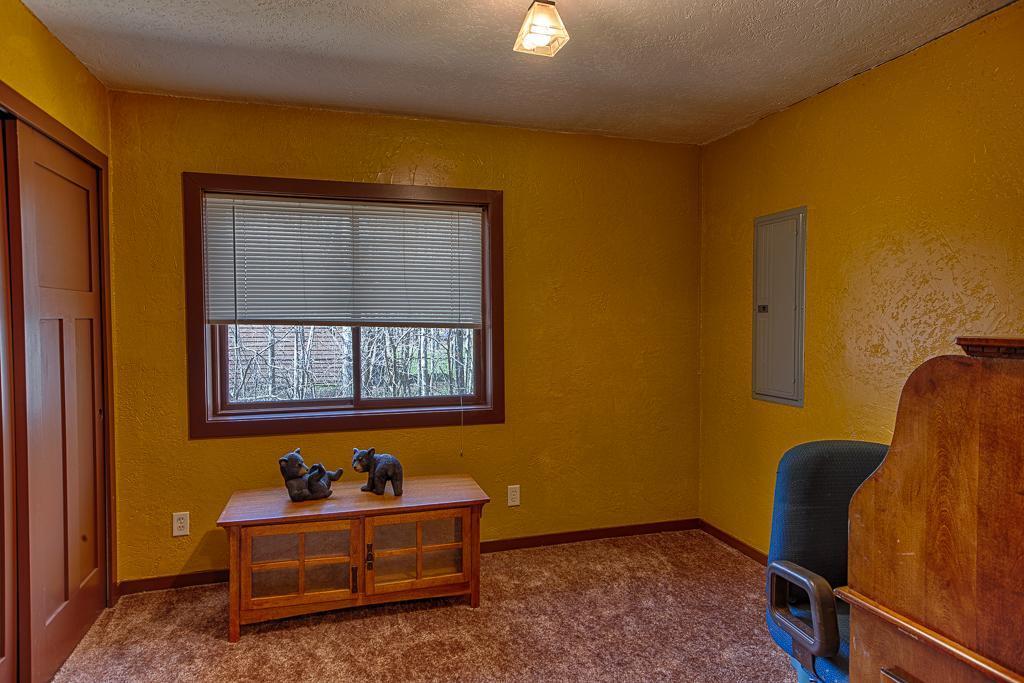 27280 Westward Ho Street