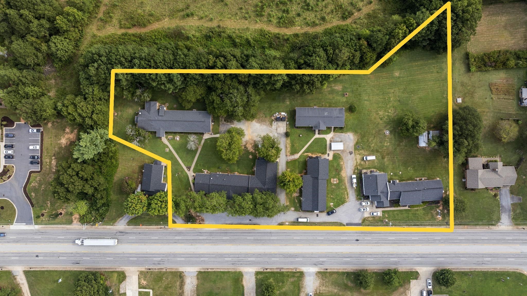 4026 Moore Duncan Hwy, Moore, SC 29369