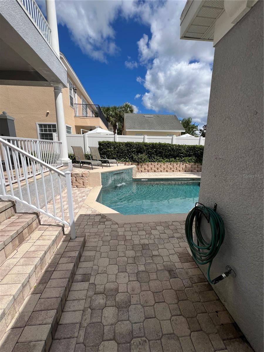 7520 Gathering Drive