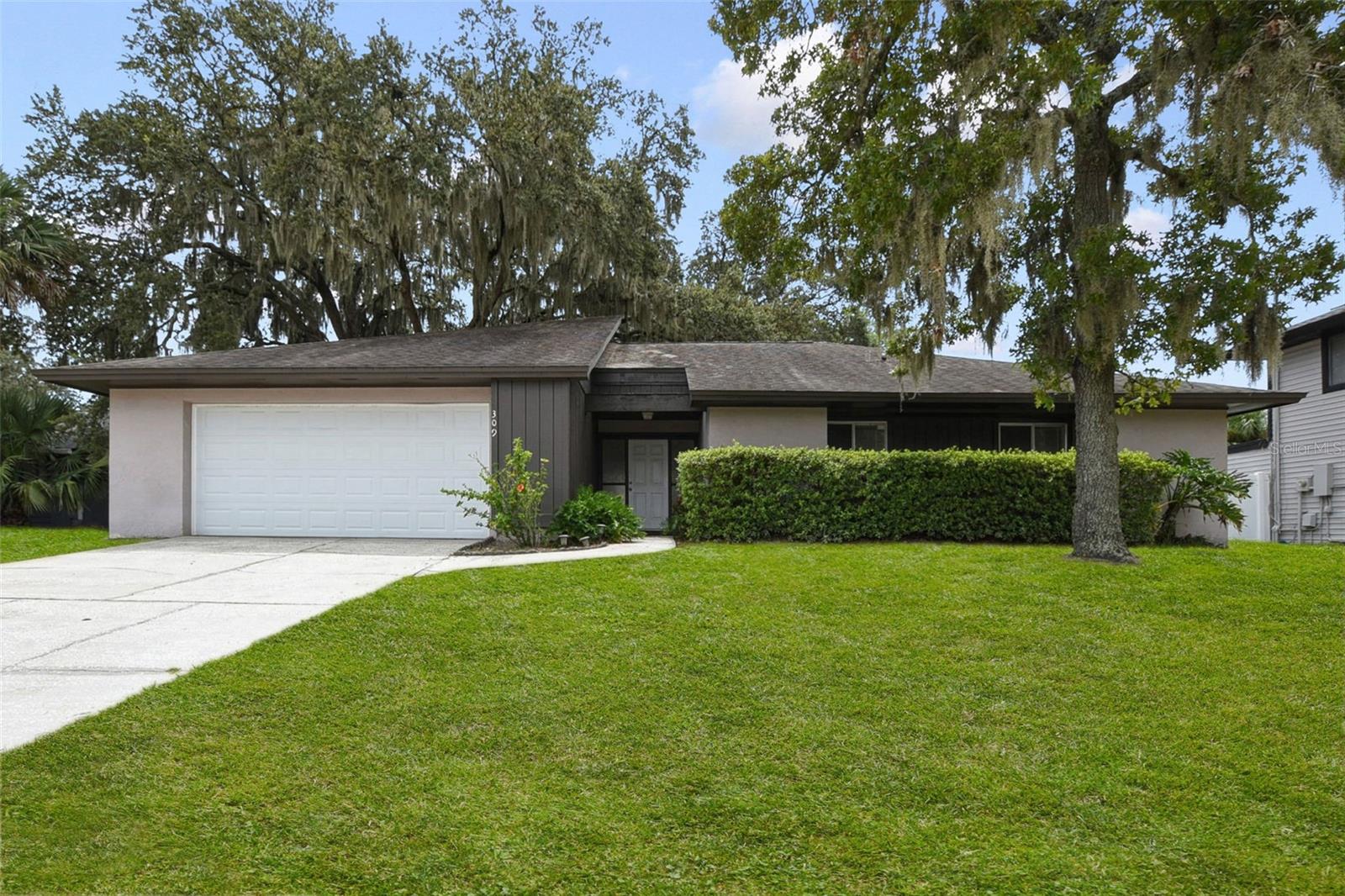 WELCOME HOME to this charming single-family house, in the desirable Sterling Park community of Deer Run. This popular area is centrally located close to Winter Park, UCF, Full Sail and Rollins College.  The home offers 3 bedrooms and 2 bathrooms,  a large spacious eat-in kitchen, along with a sizable Great Room and vaulted ceilings!  The Great Room includes a wood burning fireplace as a focal point, ranging the full height of the vaulted ceilings!  Ceramic tile floors cover the living areas and bathrooms.  There is new carpet in all bedrooms!  The interior has been freshly painted a nice neutral color for its new owners!  The Newer roof was installed in July 2018. New Garage Door opener in 2025.  Enjoy your morning coffee with a breath of fresh air on the screened in porch!  The large backyard has room for everyone to play sports and relax!  You have plenty of room for a pool and will still have yard available for the family!  This home is a clean slate!
You will have the opportunity to put your stamp on it and make it your OWN!  It is located just minutes from shopping, dining and major highways!  No matter what you need ... it is close by!!
Check out DeerRunCommunityPark.com to see the VISION for what is in store by Seminole County for the golf course property!