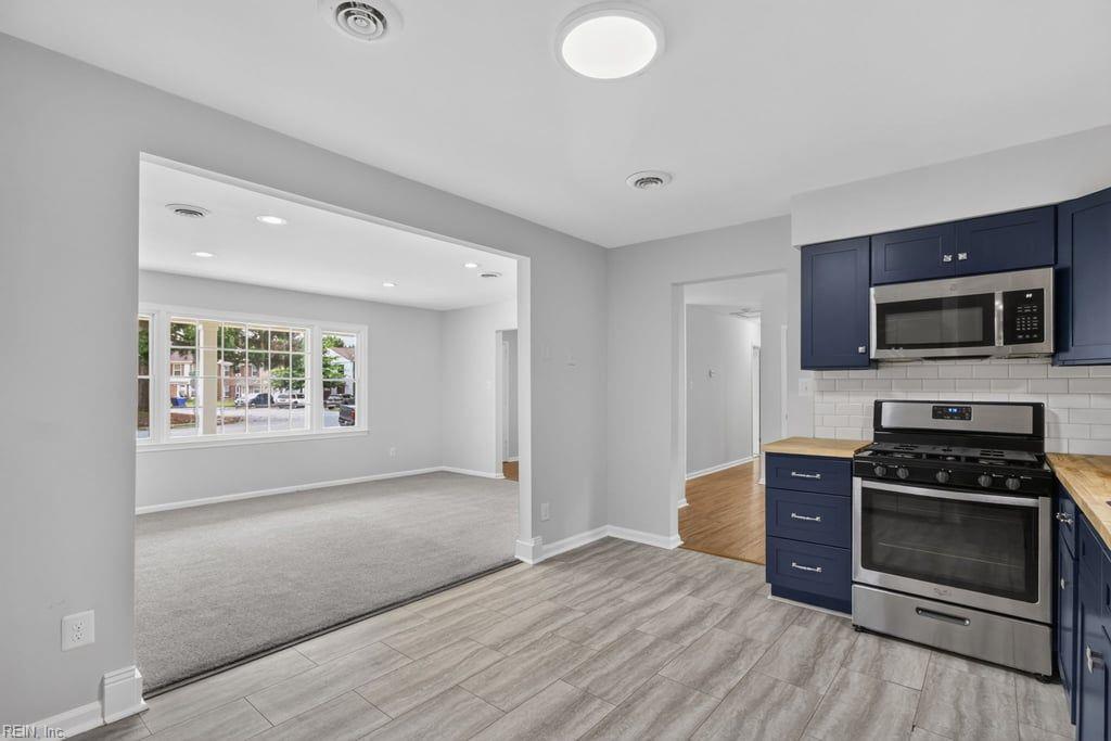 5309 Leesburg Drive