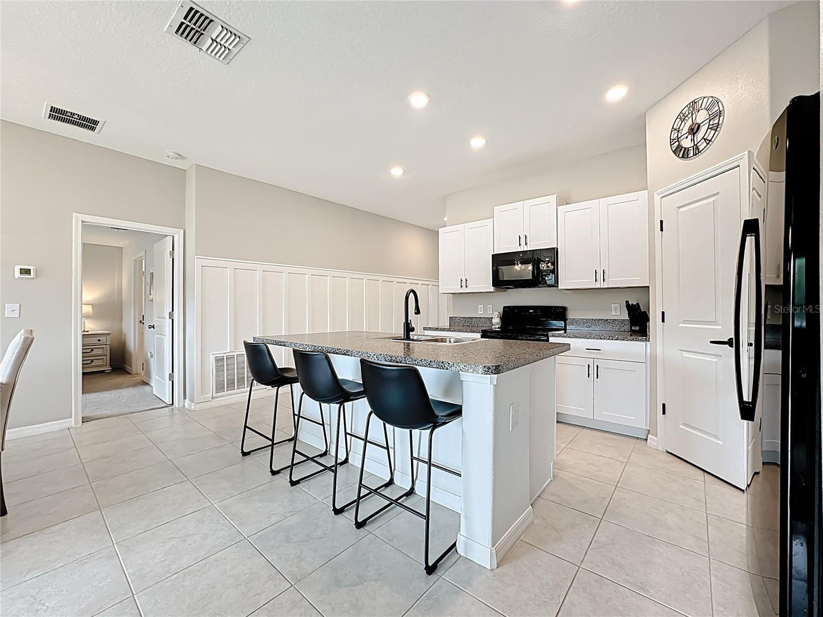 4449 Eternal Prince Drive