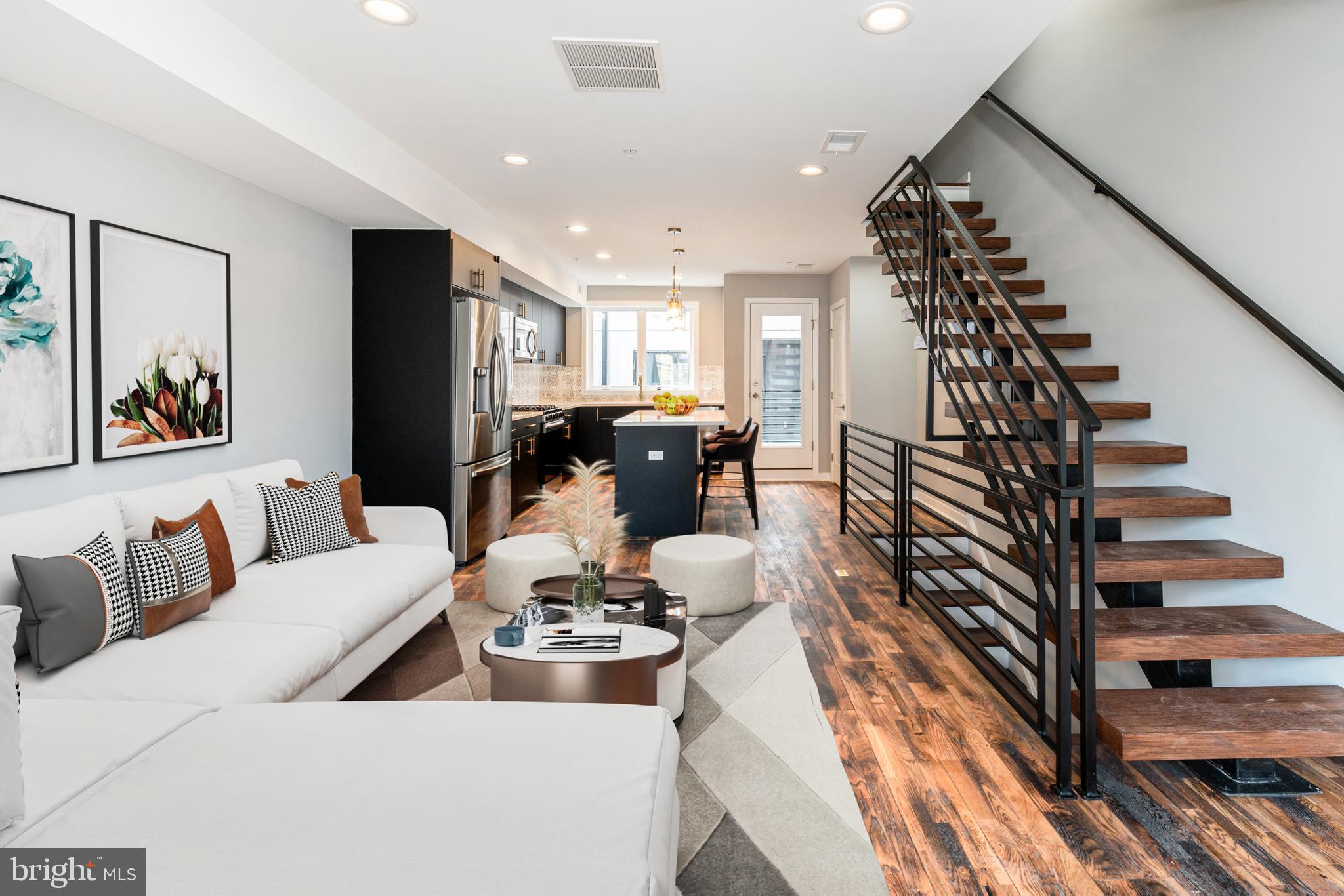 815 Perkiomen Street 17