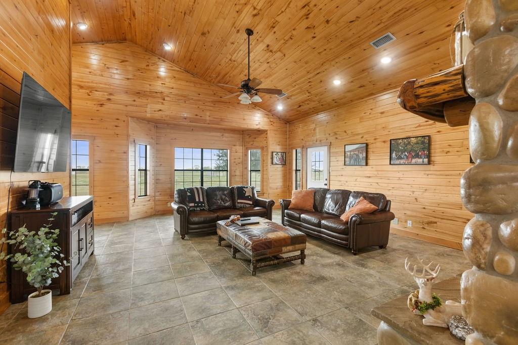 1671 Terry Lane