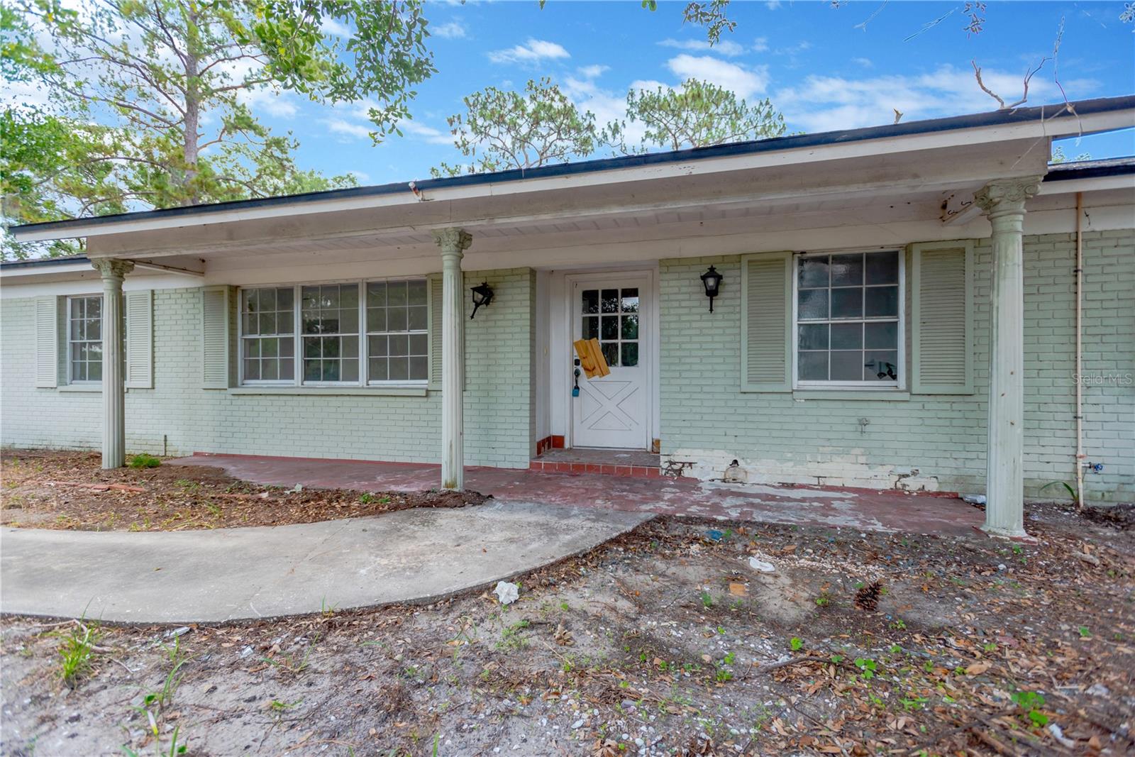 605 Ronele Drive