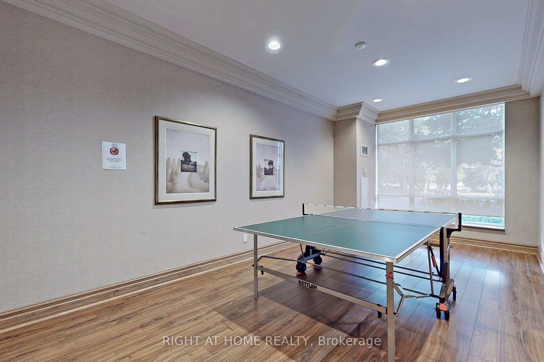 233 Beecroft Rd 812