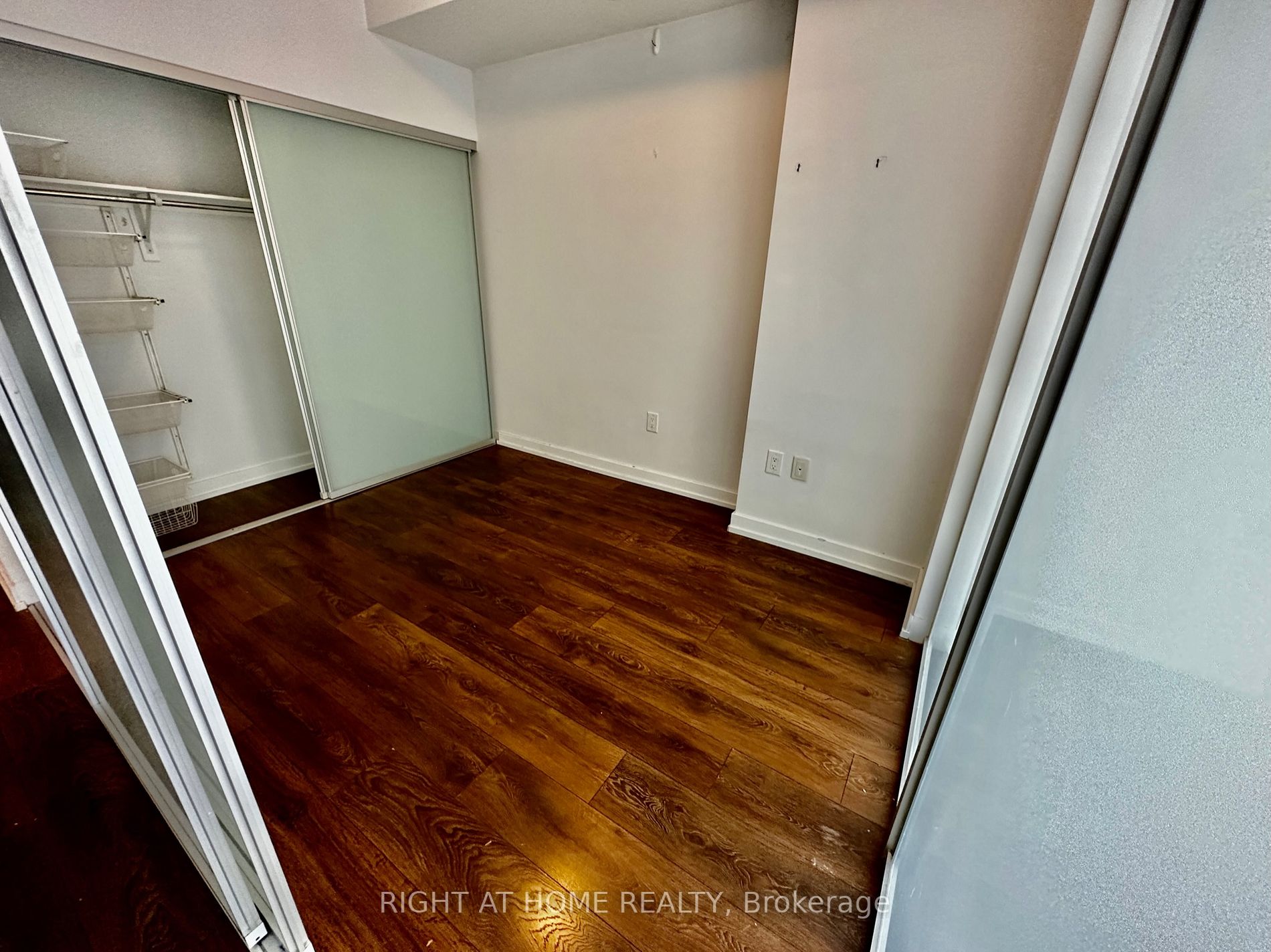 426 University Ave 1010