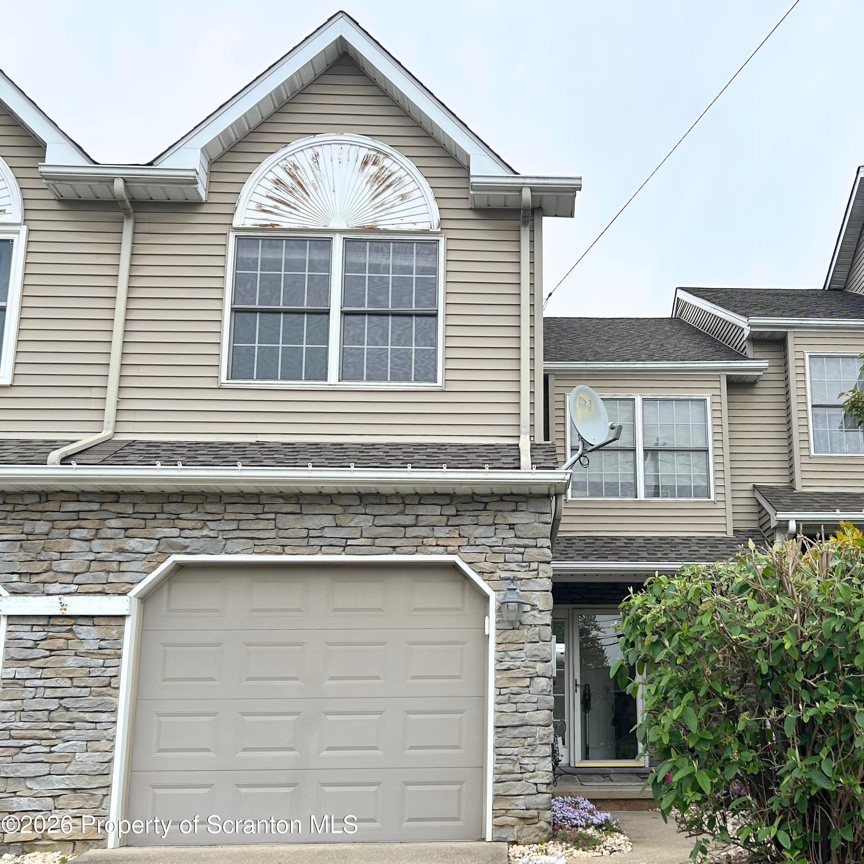 515 Howertown Road