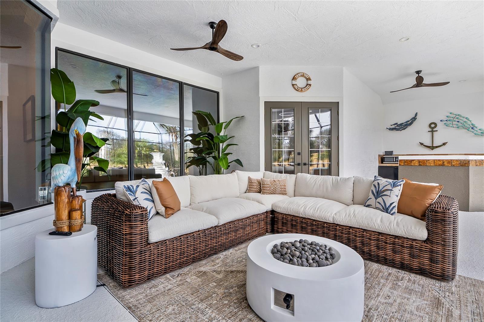15 S Waterview Drive