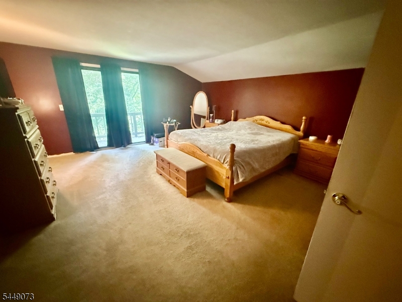 352 Buckhorn Dr