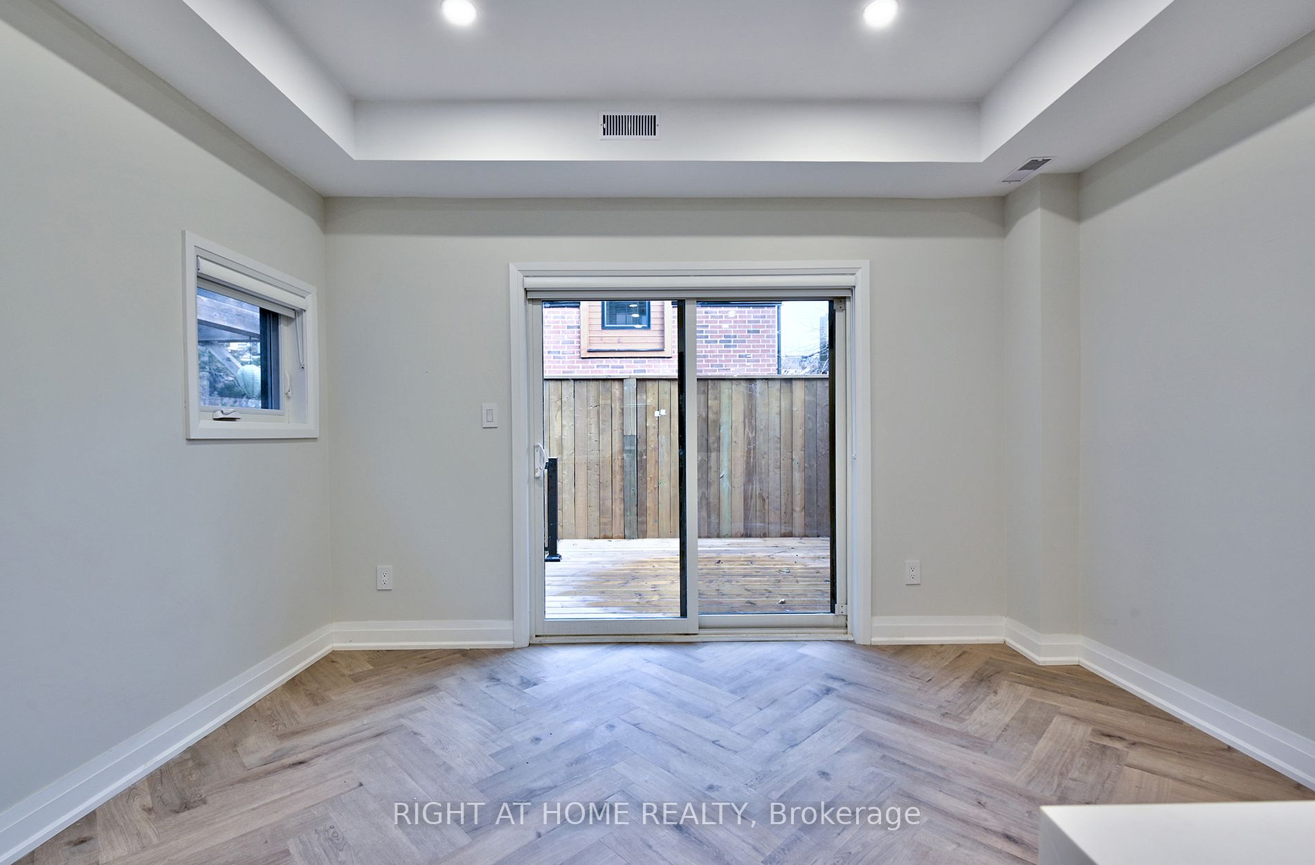 53 Boon Ave unit #3