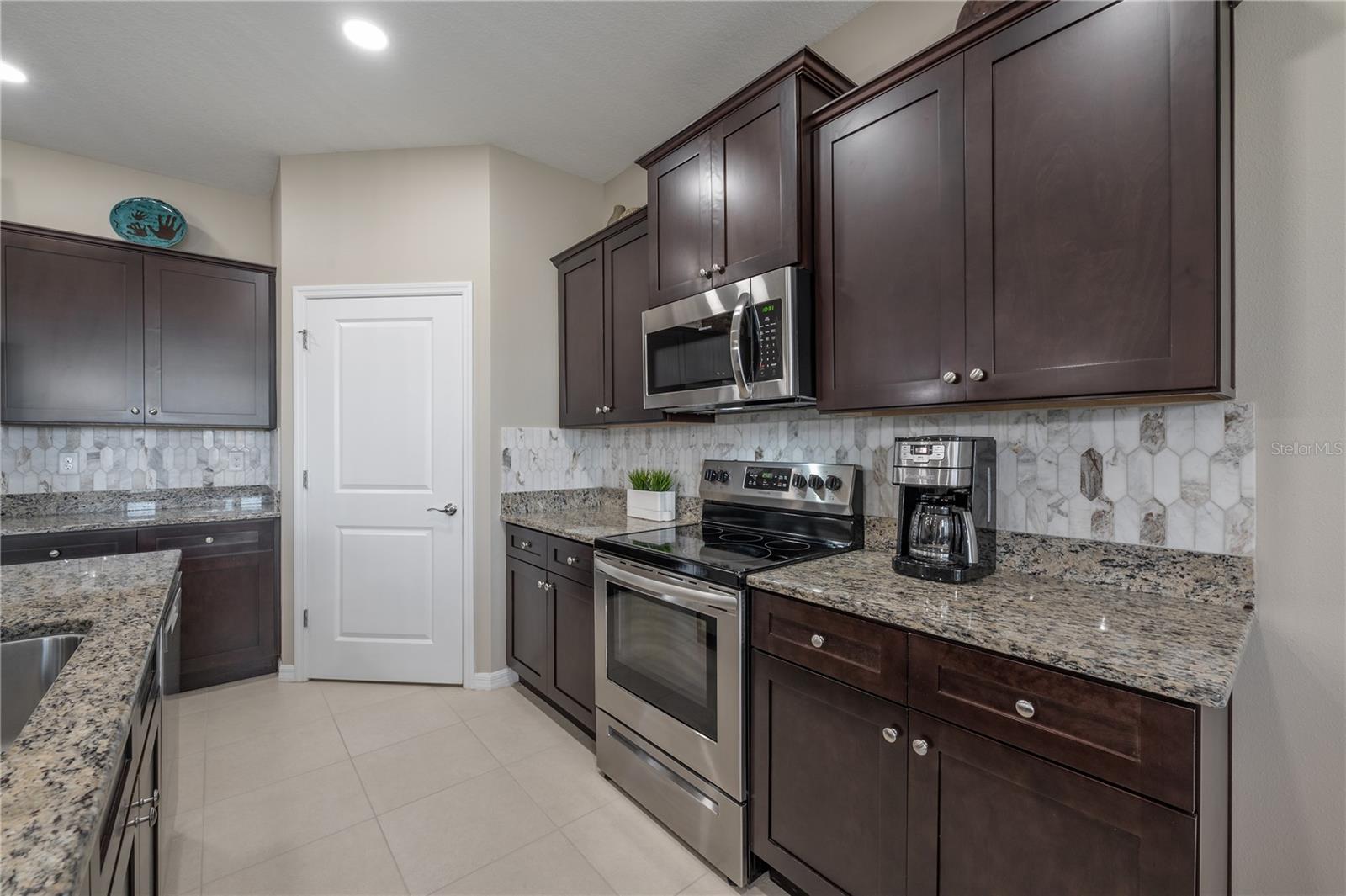 13305 Waterleaf Garden Circle