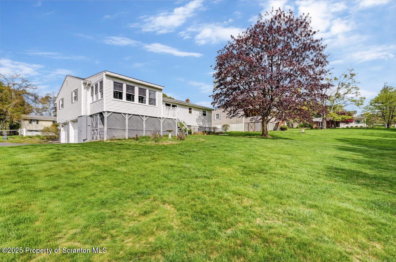 103 Carriage Lane L79