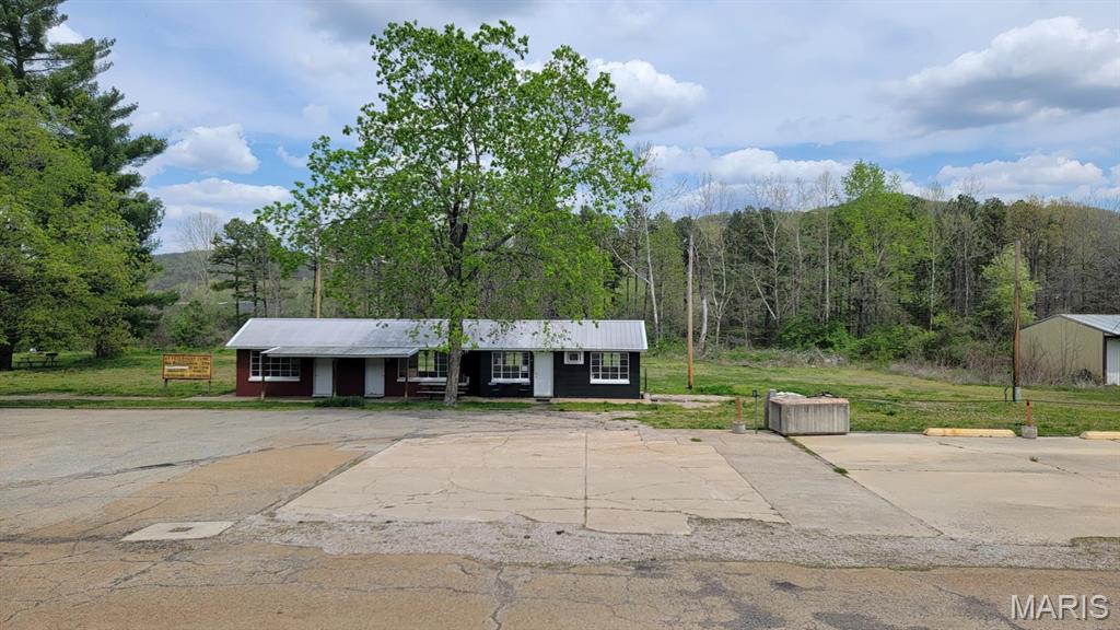 1307 N Hwy 21