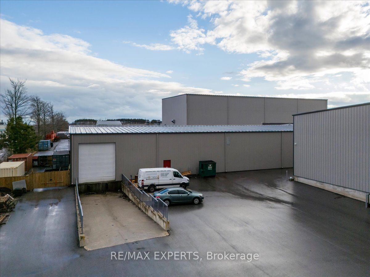 75 Welham Rd