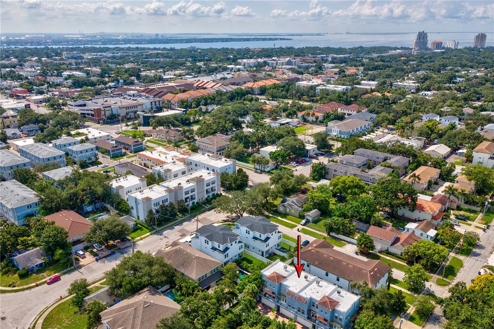 206 S Arrawana Avenue 3