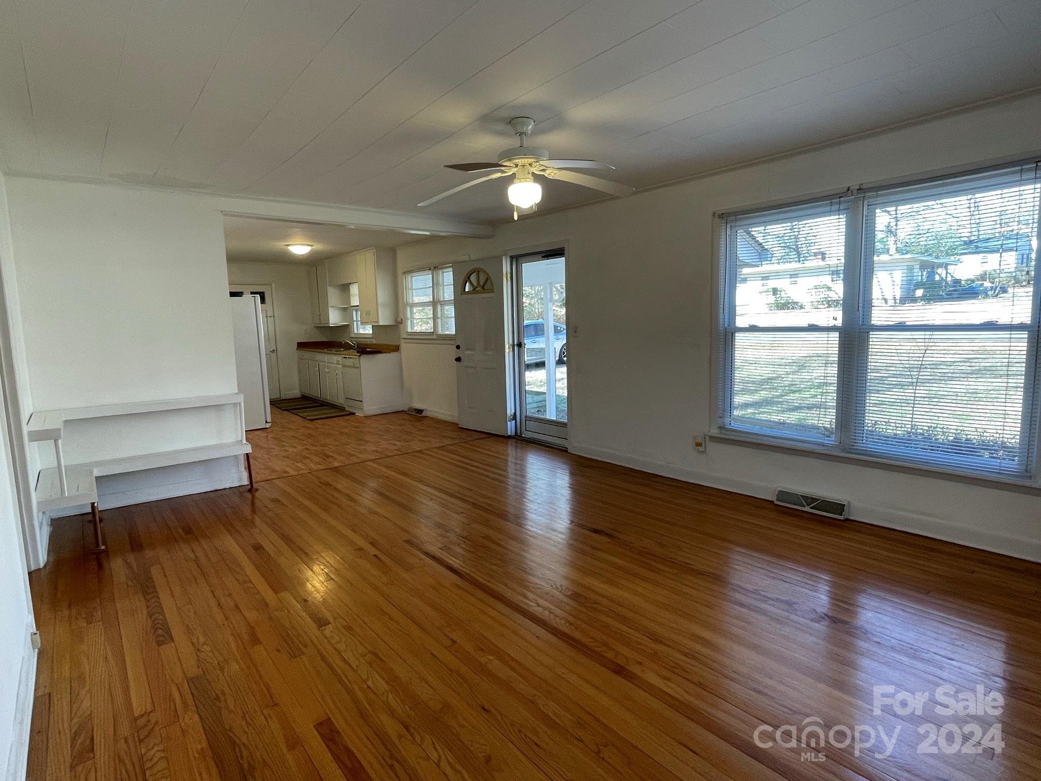 501 Perry Street