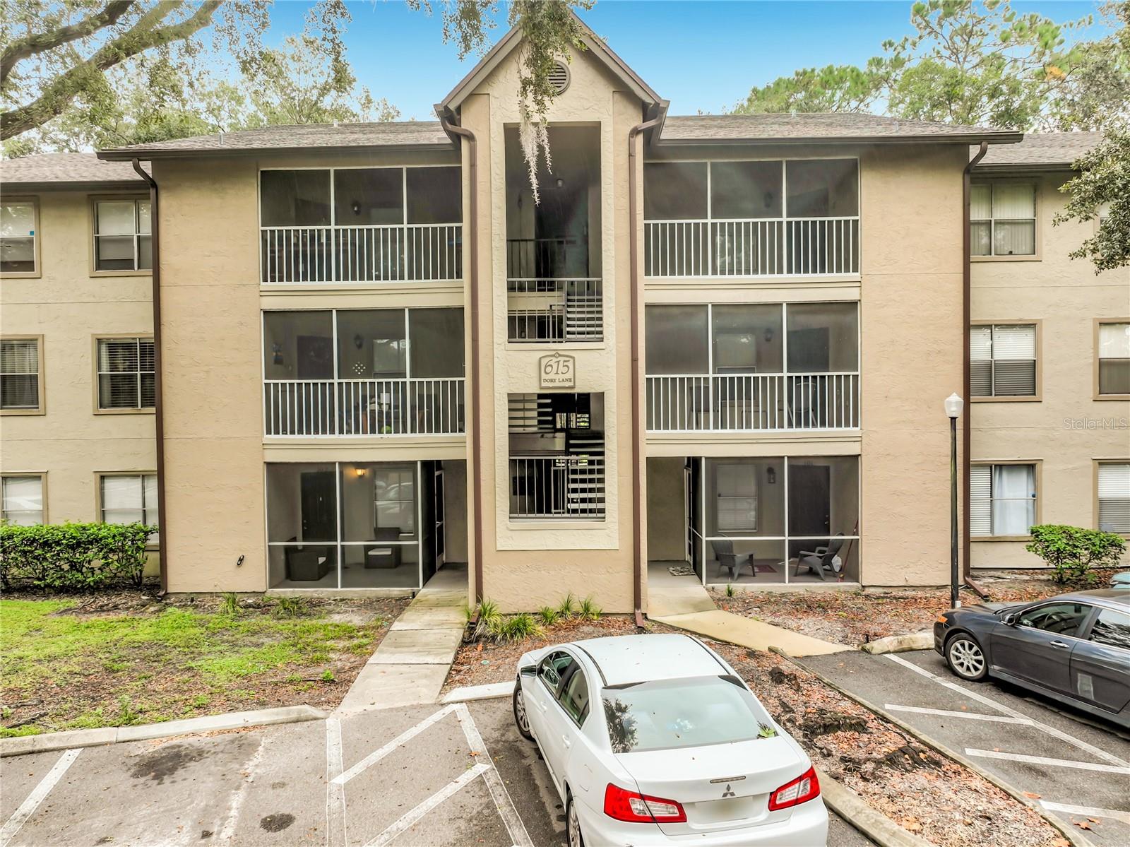 615 Dory Lane 102