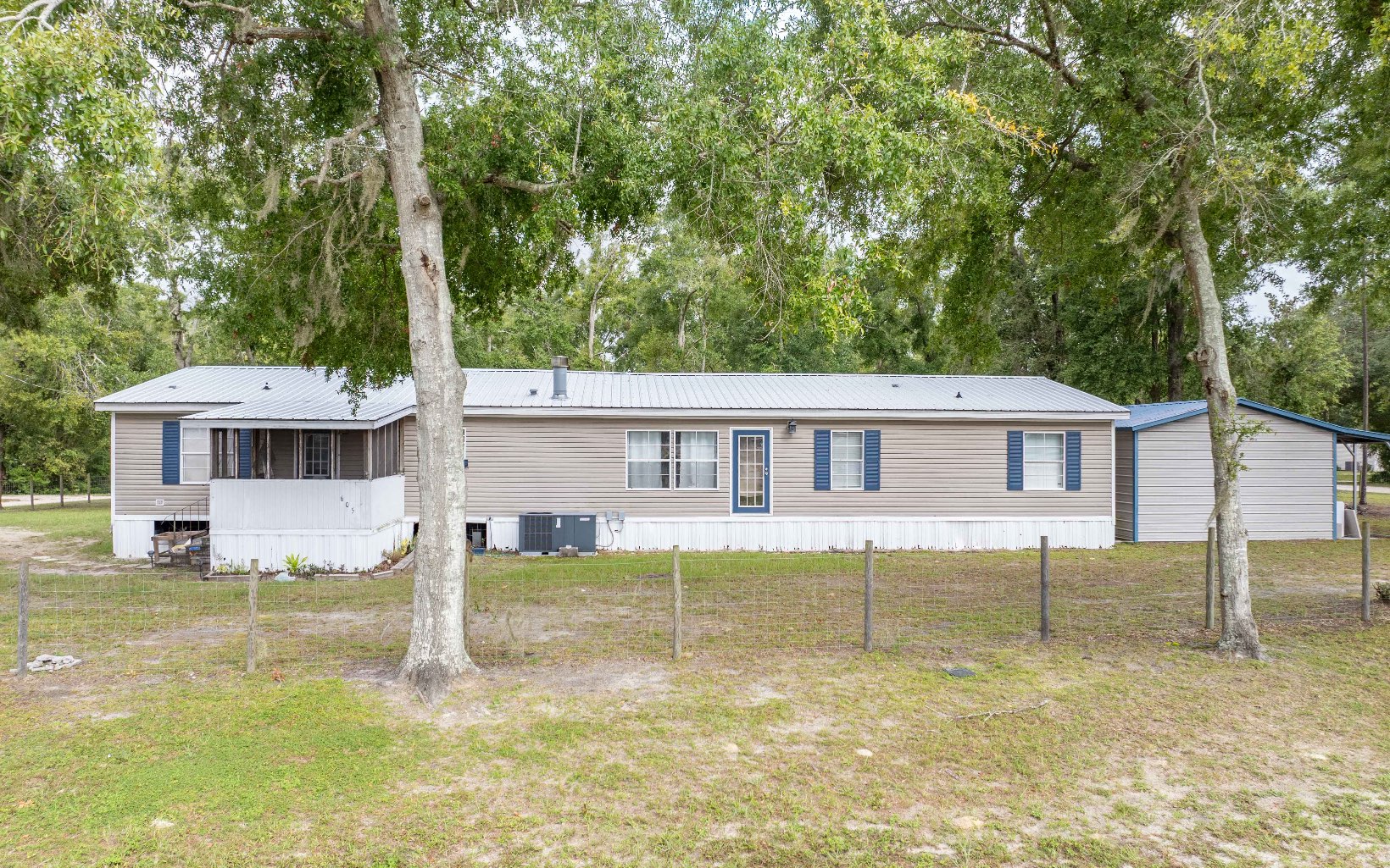 605 NE Governor Ave.