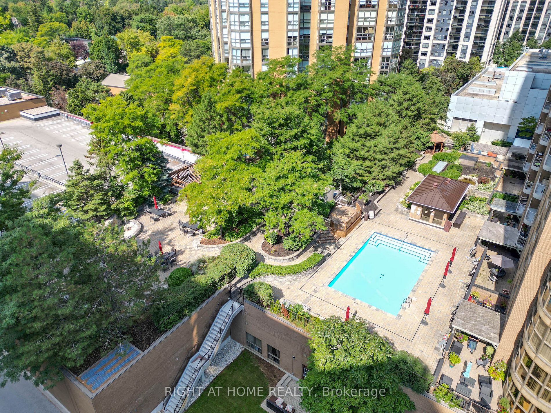 100 Upper Madison Ave 304