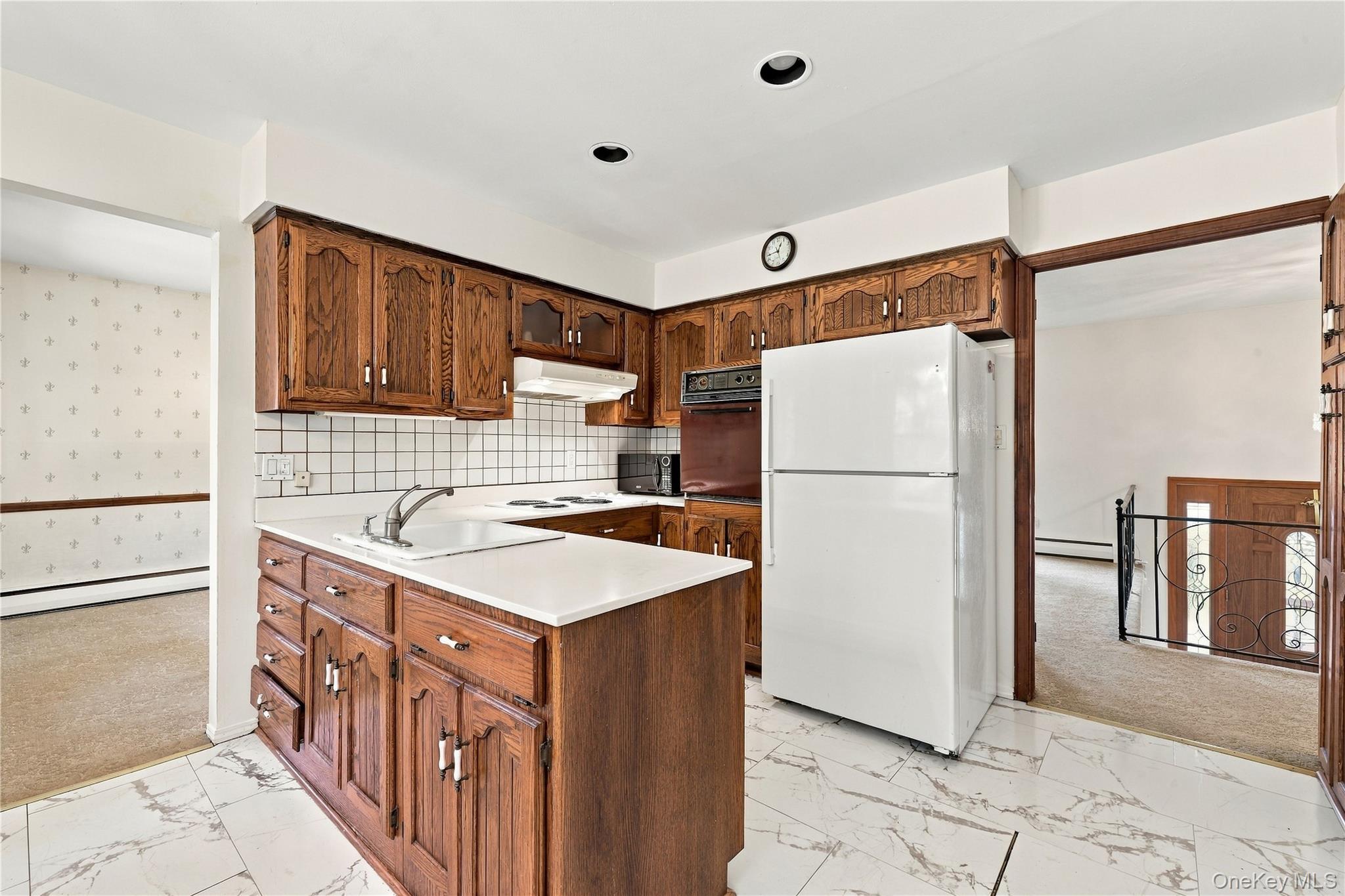 77 Whitson Road