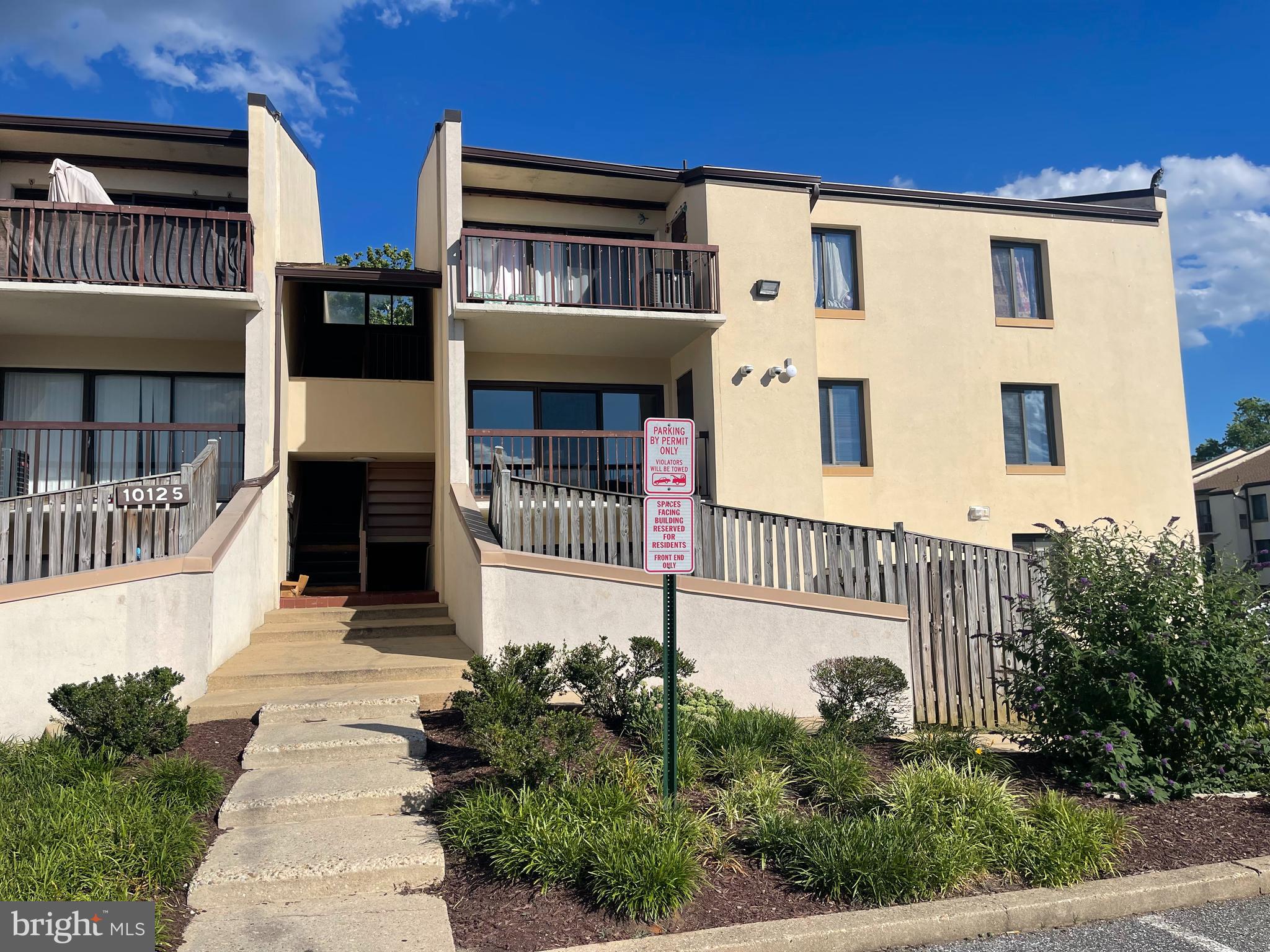 10125 Prince Place 304-11