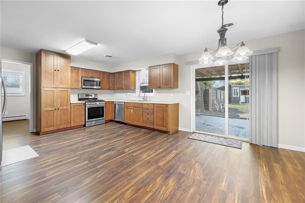 211 N Lincoln Street