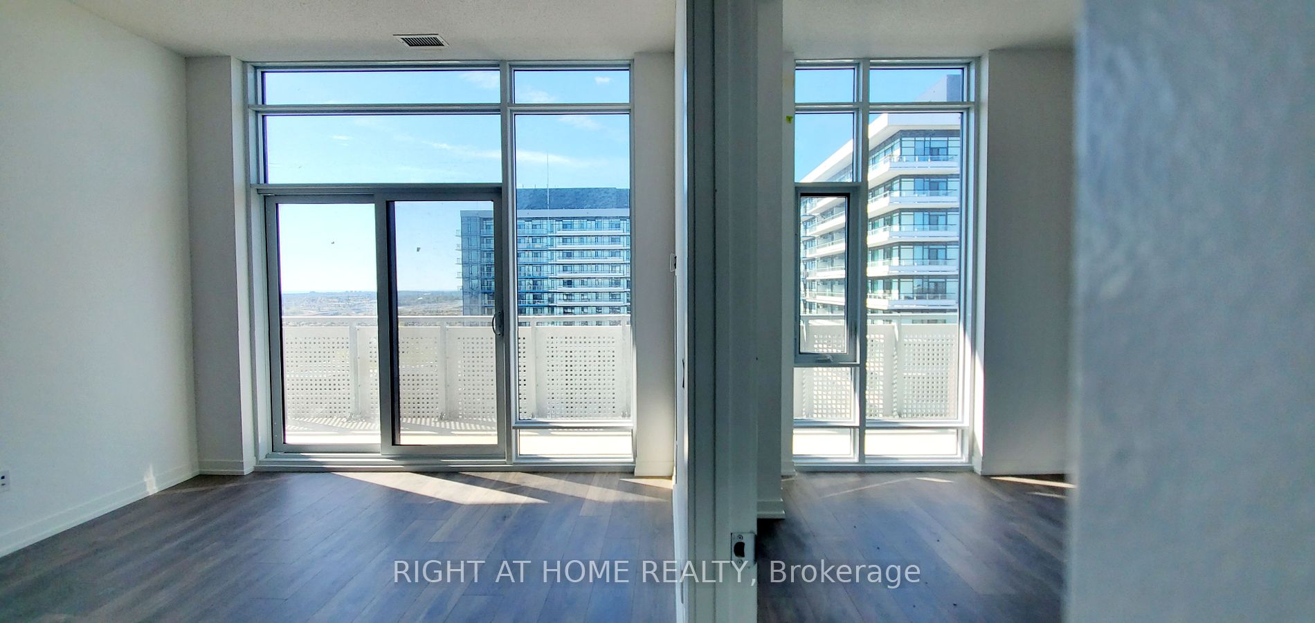 2520 W Eglinton Ave 1901