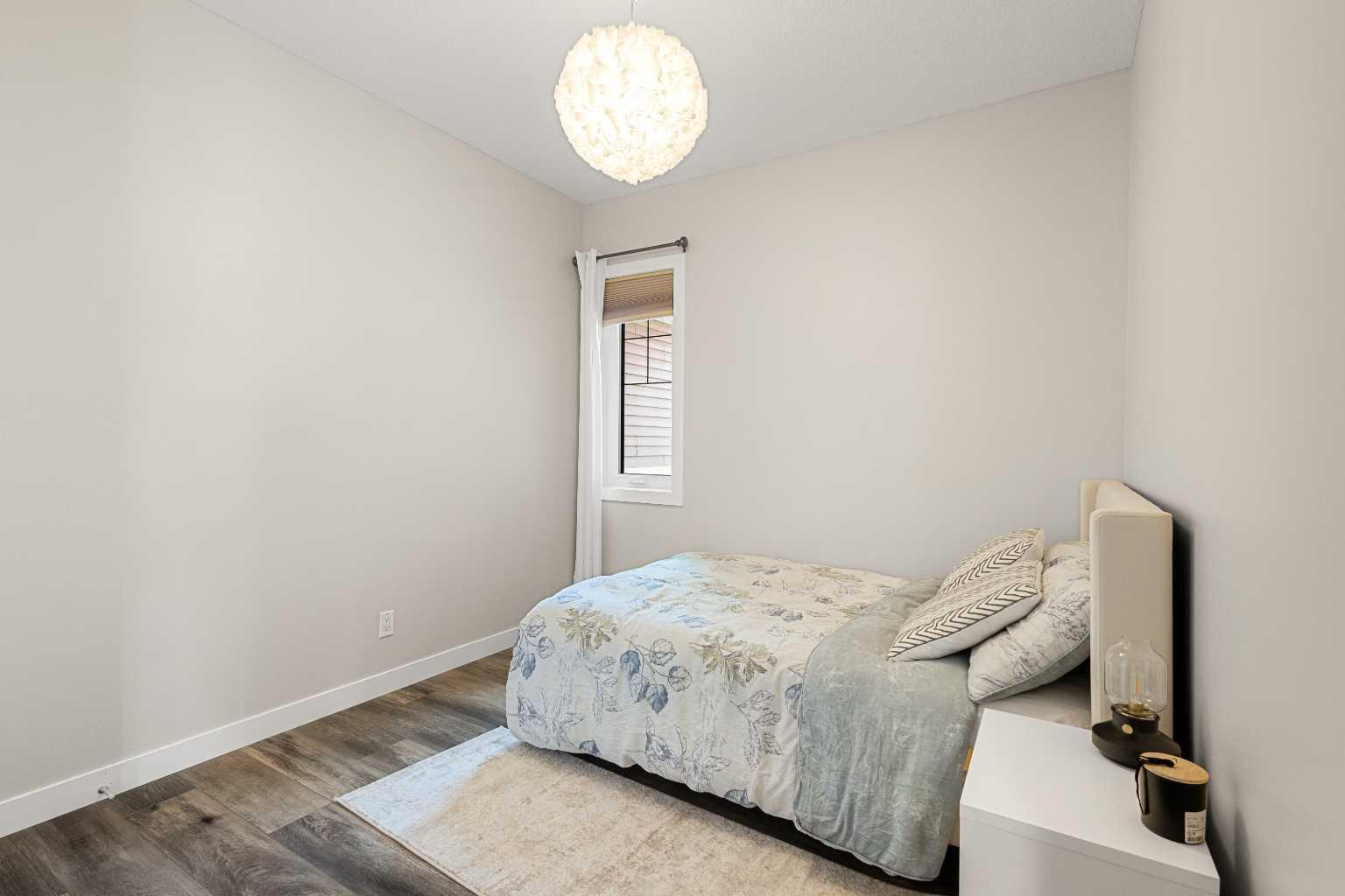 51 Evansglen Court NW