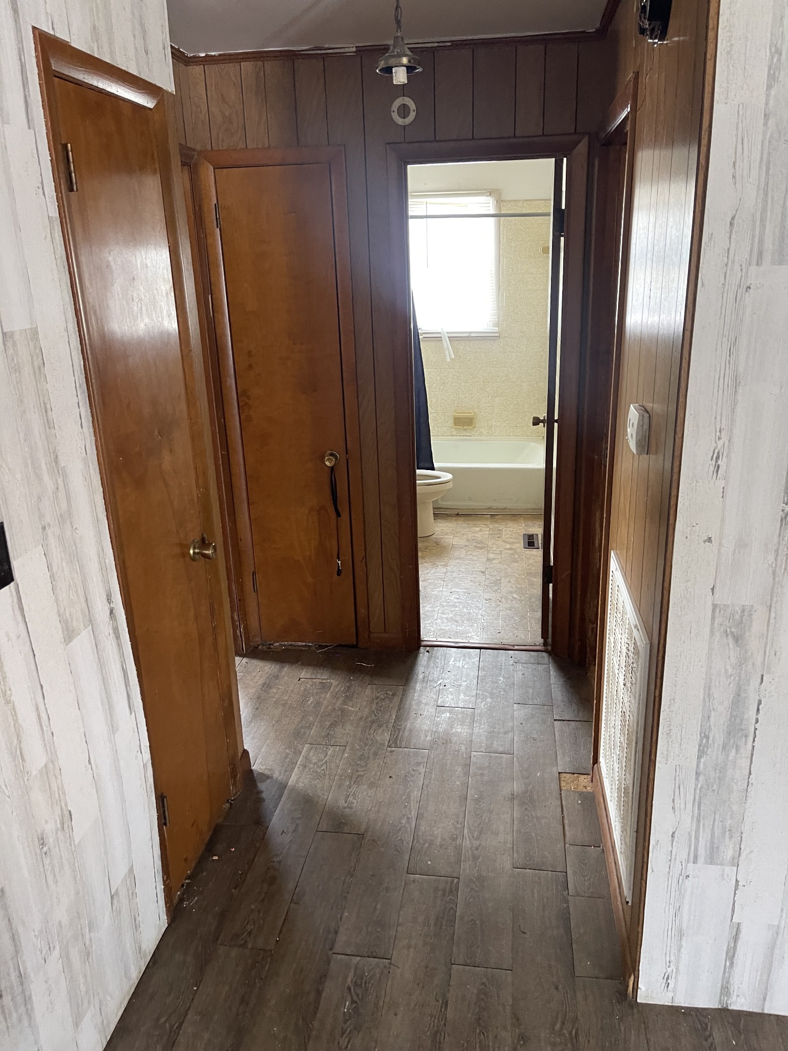 8 Pleasant Ridge Ct