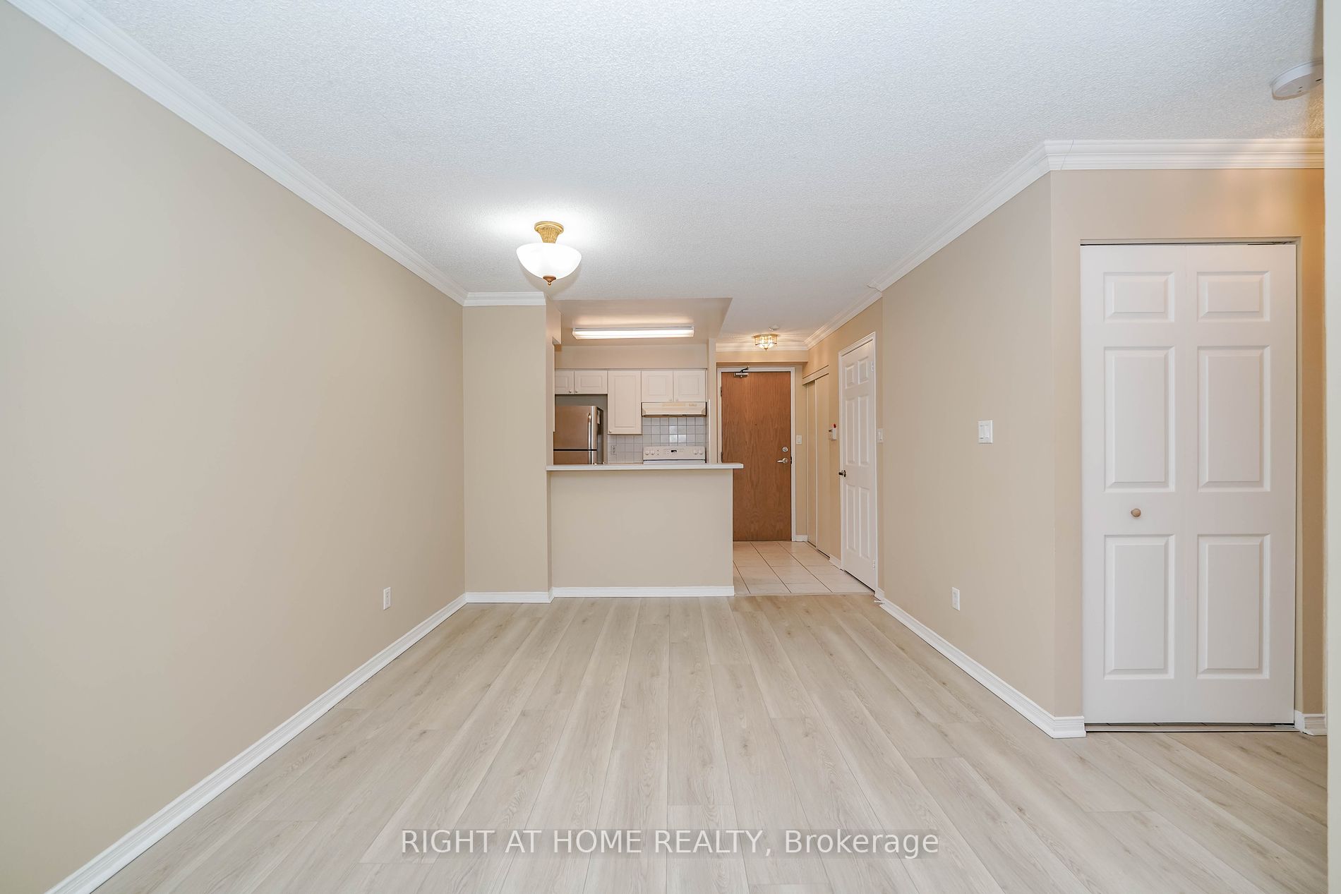 233 Beecroft Rd 319