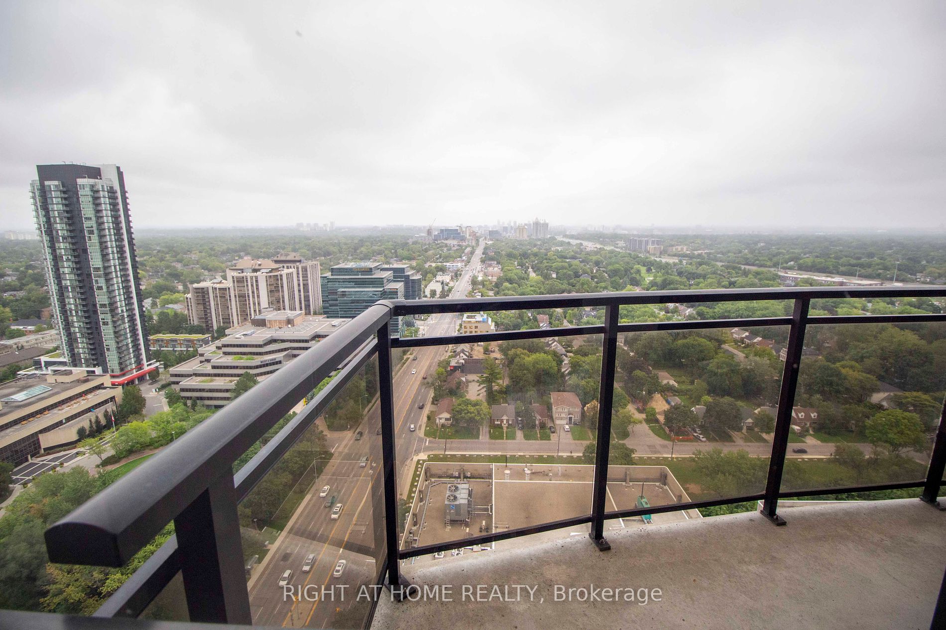 33 E Sheppard Ave 3111