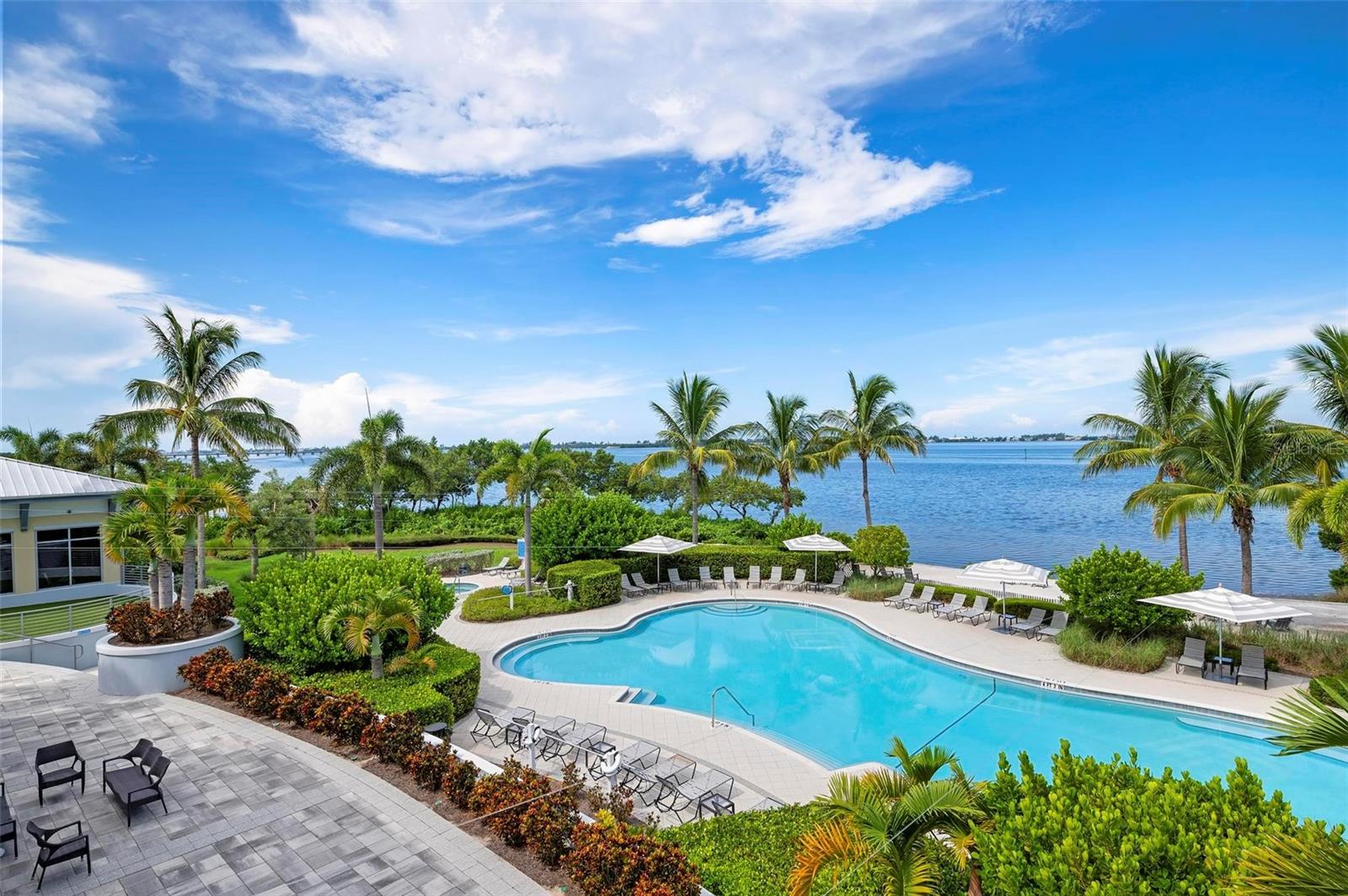 347 Compass Point Drive 201