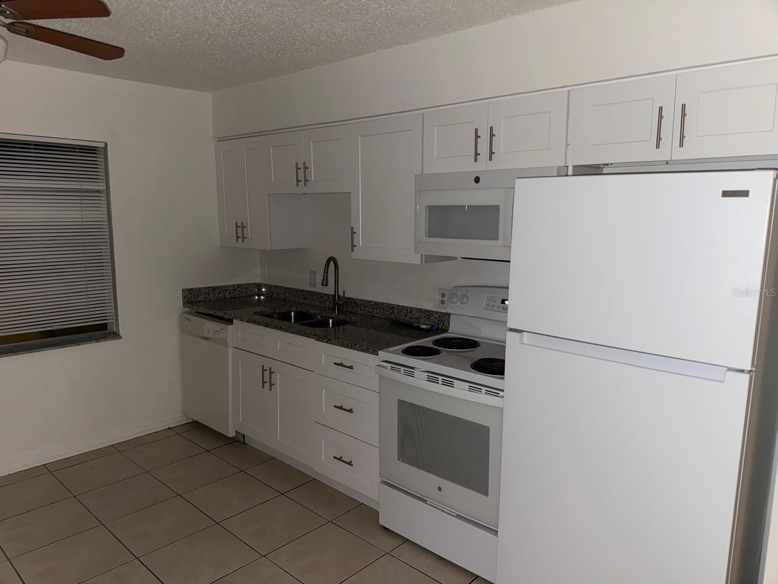 719 Michigan Court 3
