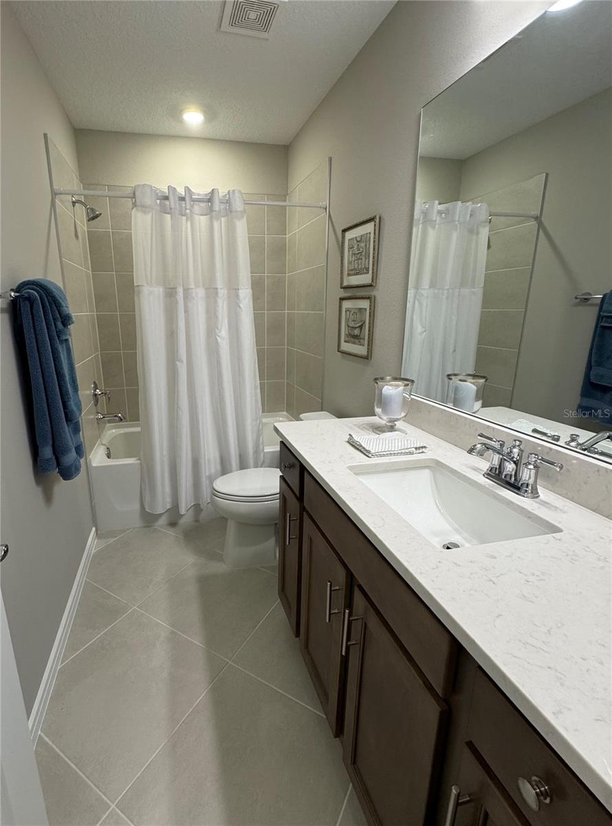 8344 SW 54th Loop