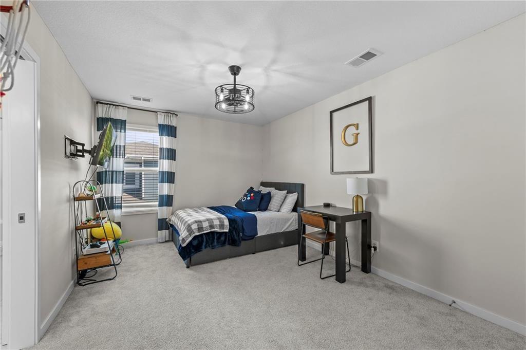 7613 N Tullis Avenue