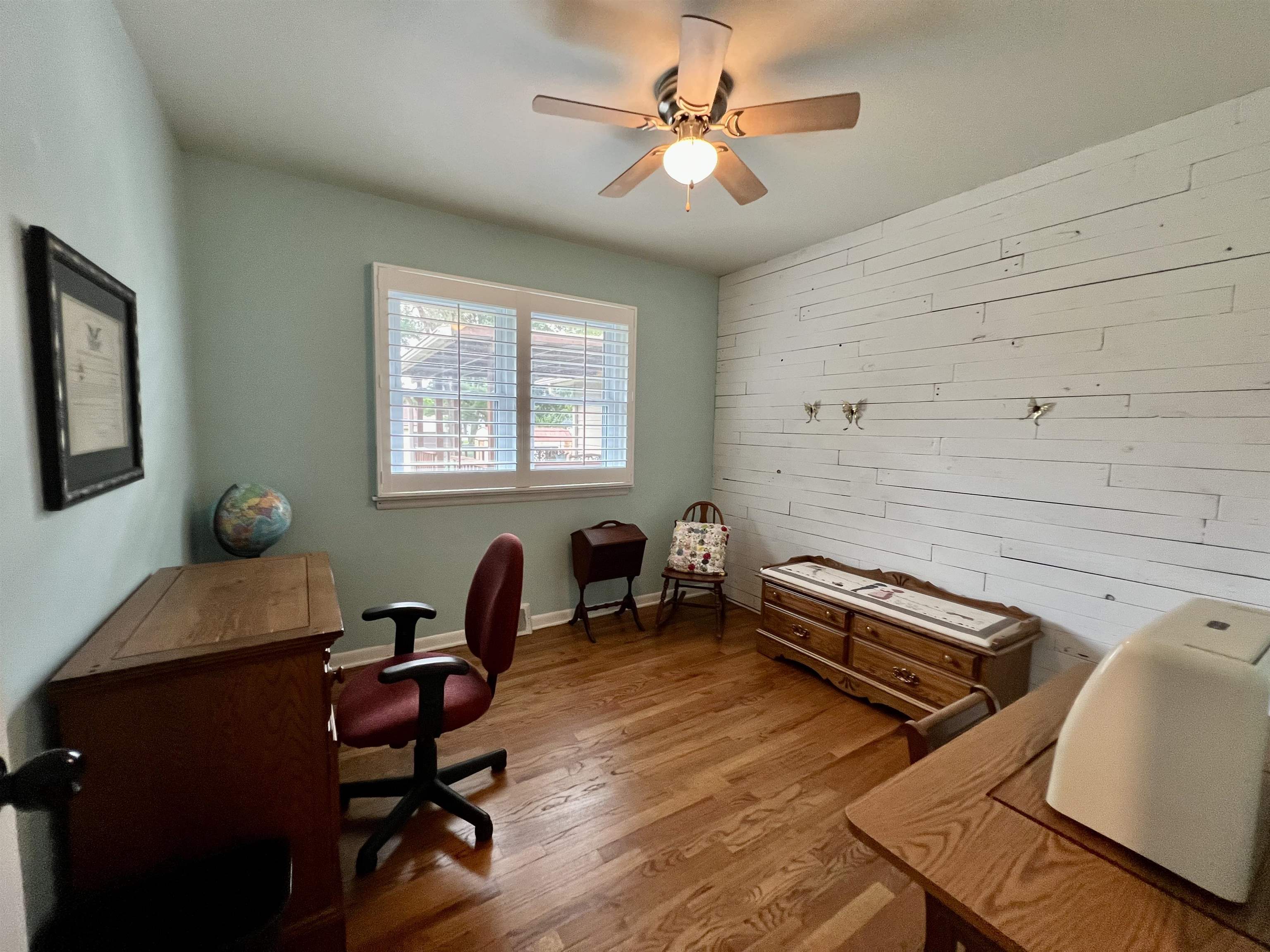 261 Greenway