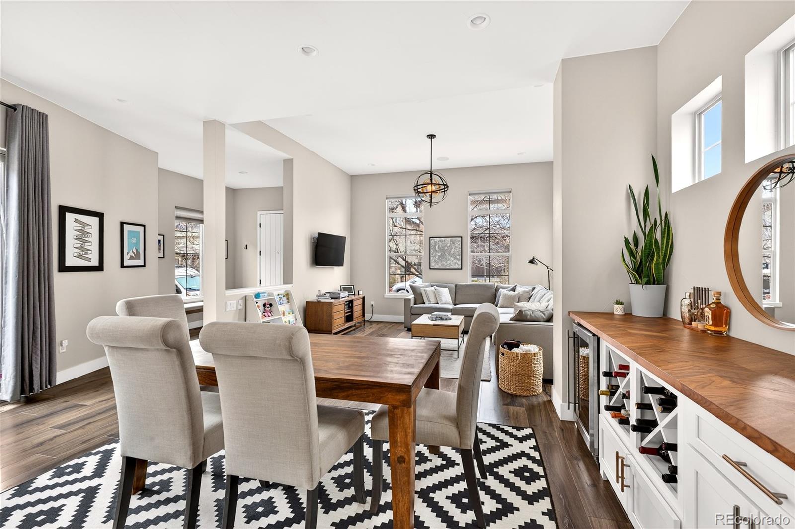 15554 W La Salle Avenue