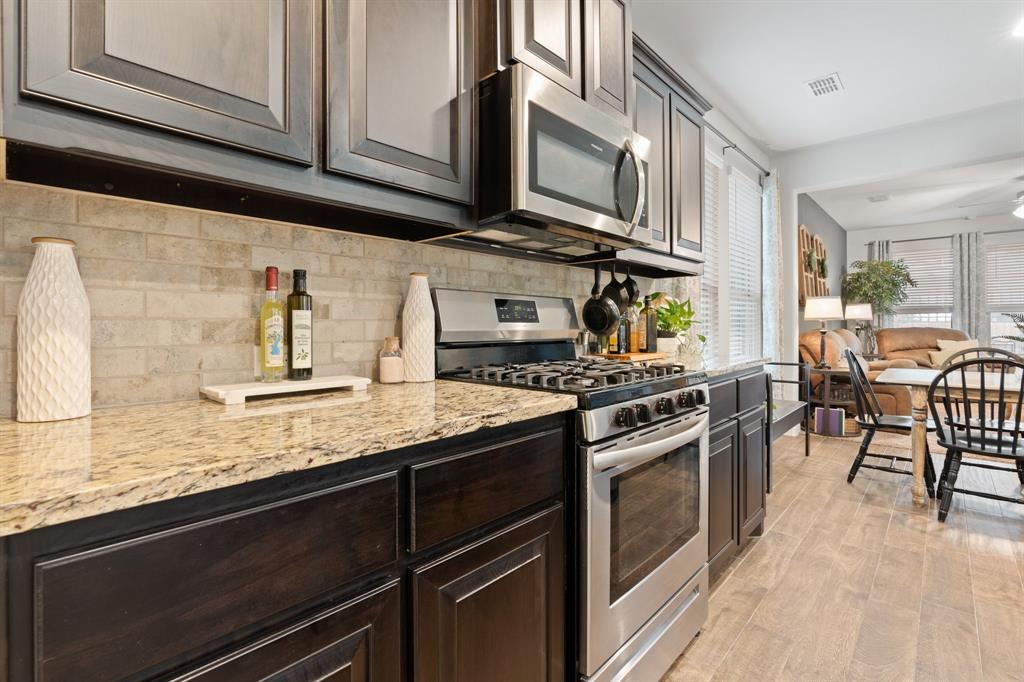 1216 Sausalito Trail