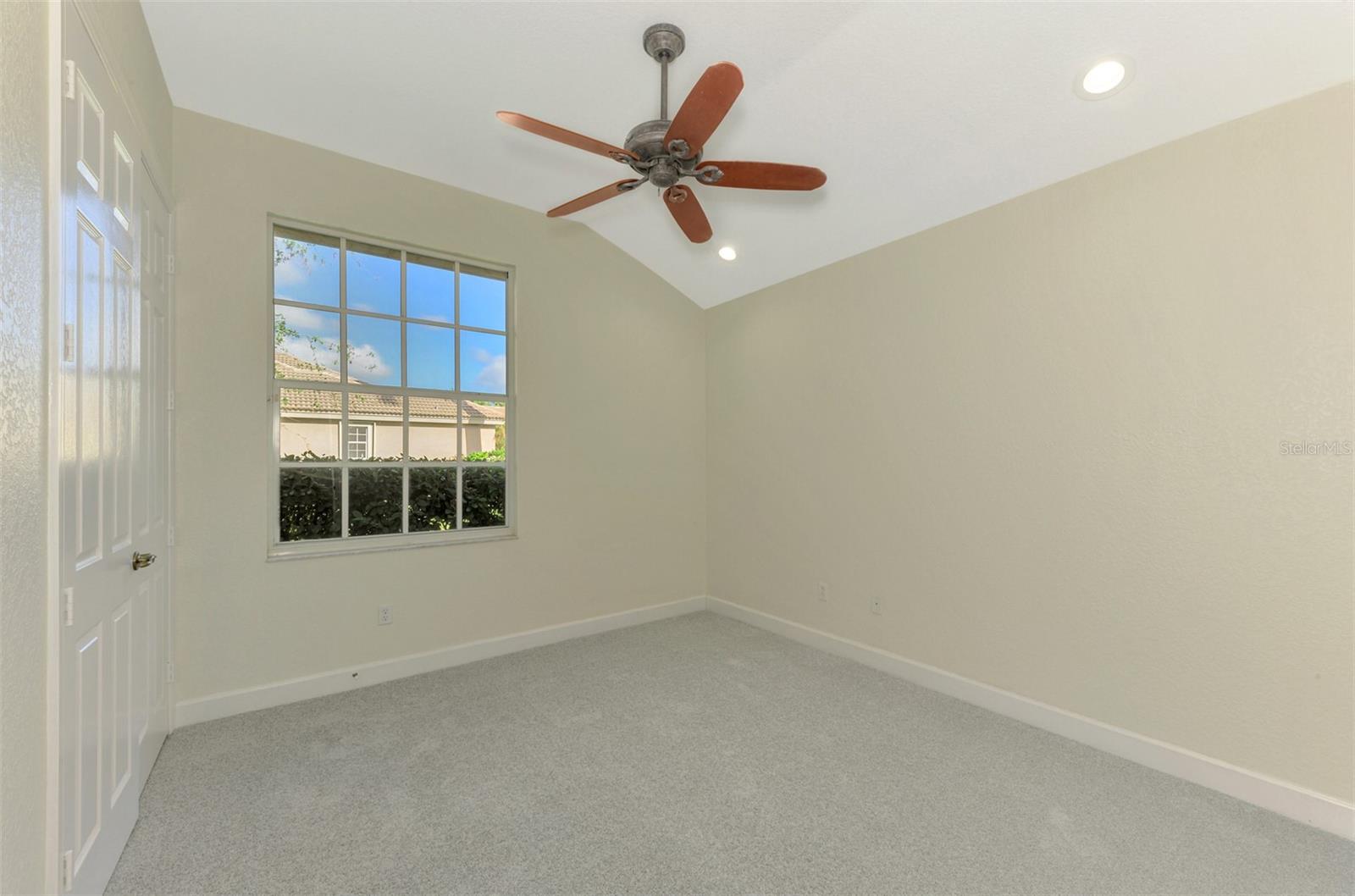 3031 Rivershore Lane