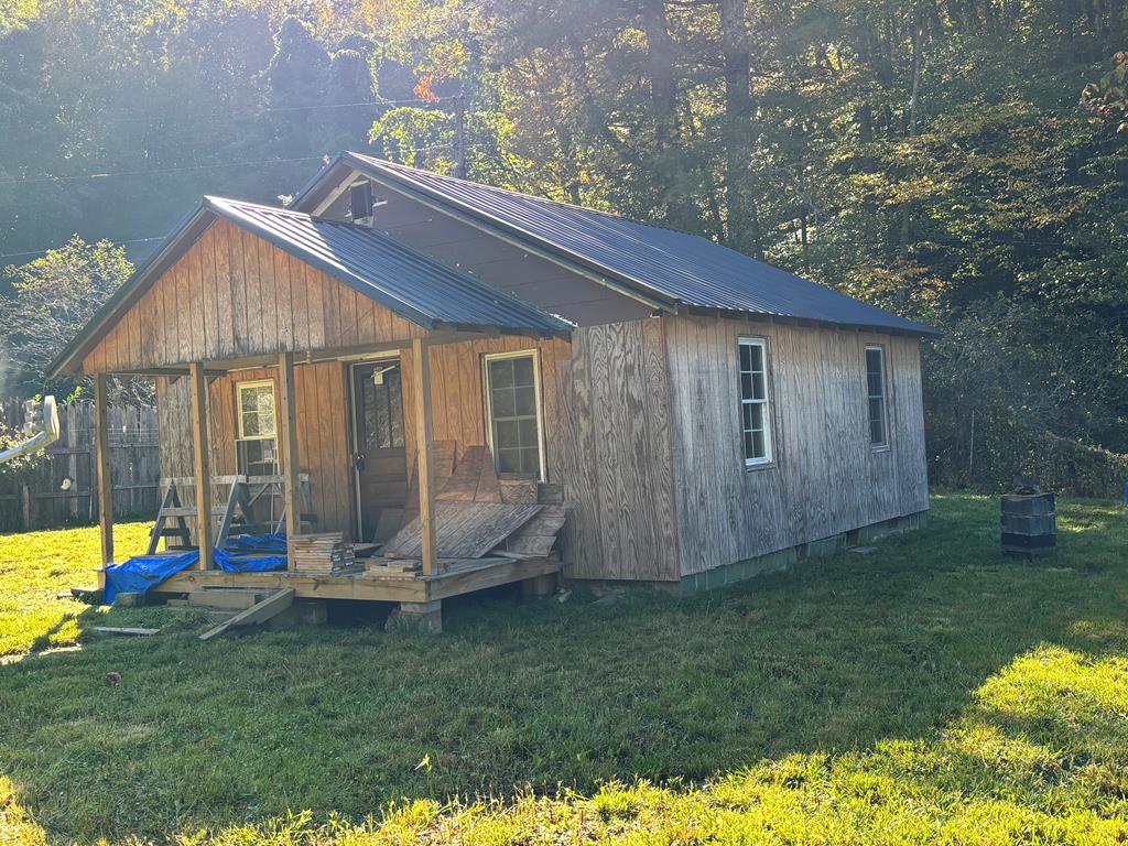 Galax, Virginia 101 Brickside Lane, Galax, VA Residential For Sale