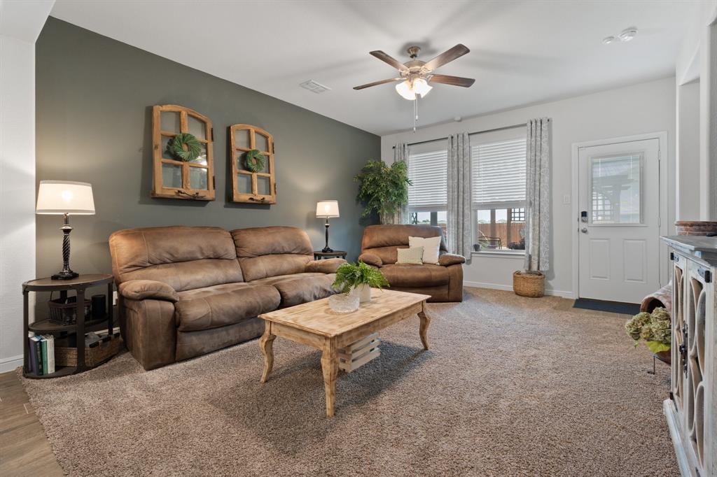 1216 Sausalito Trail
